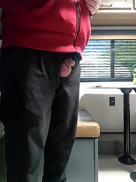 Hotredheadandtoungelasher online show from 11.29.25