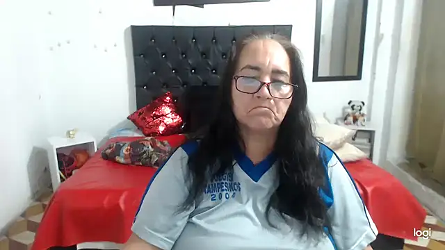 Sweetbigcatt online show from 12.27.24