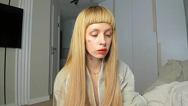 FlowerOfSin2001 online show from 04.12.26