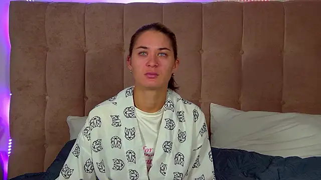 RachelSimpson online show from 09.17.25