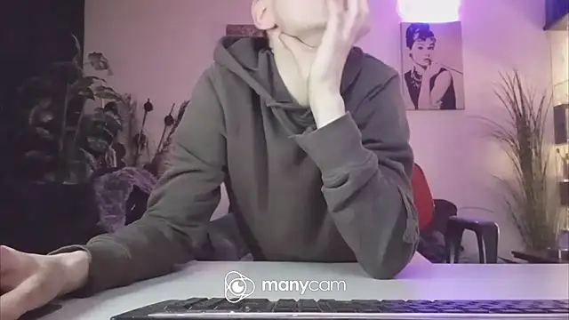 Snapshot of der_dino30 chatting on 03.05.25 der dino30 online show from 03.05.25