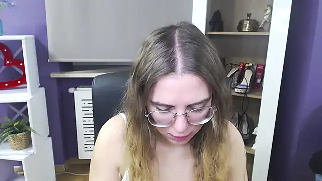 Zoey Erotic online show from 12.09.24