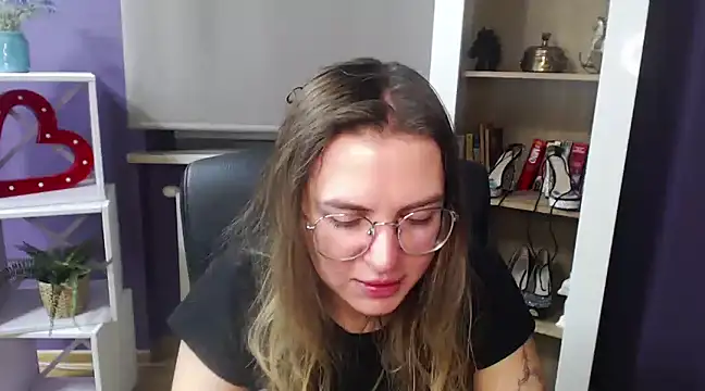 Zoey Erotic online show from 12.30.24