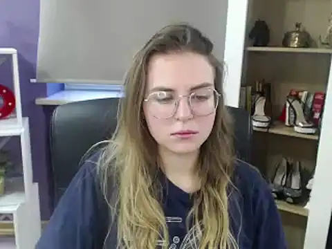 Zoey Erotic online show from 01.02.25