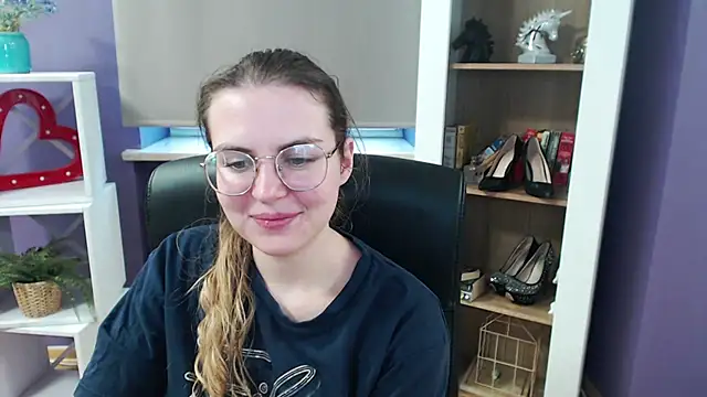 Zoey Erotic online show from 02.26.25