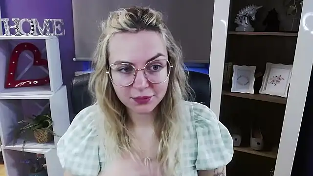 Zoey Erotic online show from 03.16.26