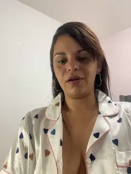 Kataliina online show from 12.02.24