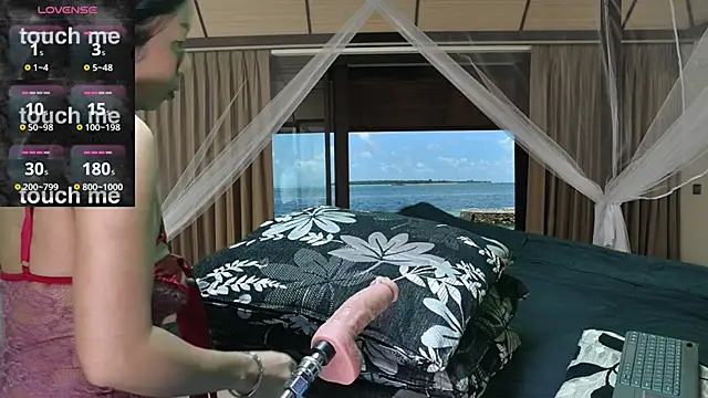 HornyShyAsian online show from 09.14.25