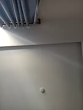 Eliza Wendy online show from 12.05.25