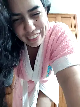 Snapshot of sex_mia chatting on 03.10.25 sex mia online show from 03.10.25