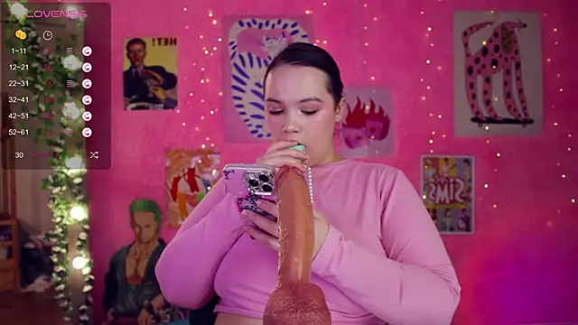 Snapshot of Chery_Lady22 chatting on 11.27.25 Chery Lady22 online show from 11.27.25