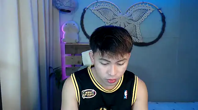 princeJayX online show from 12.02.24