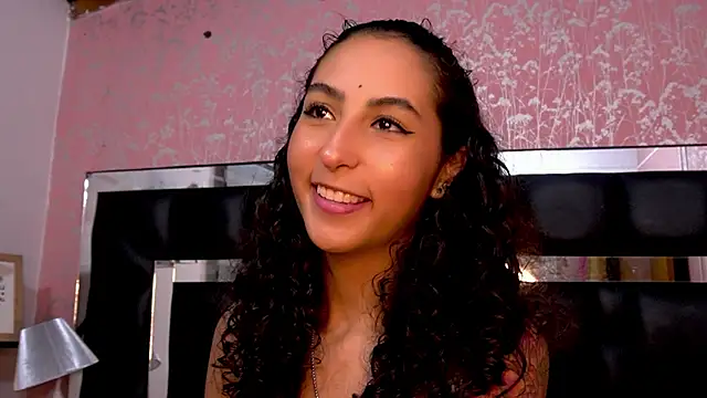 agatha collins  online show from 01.11.25