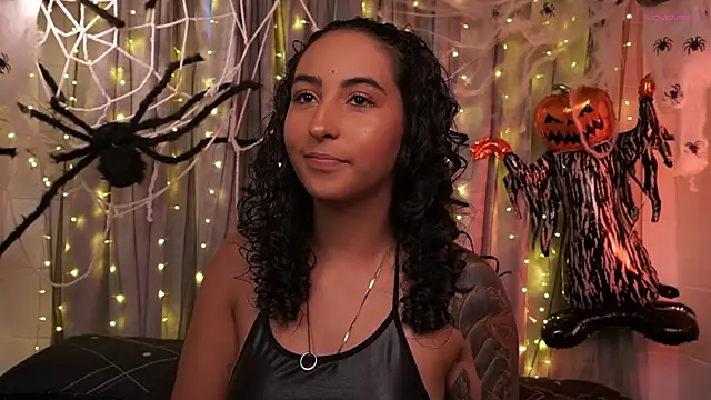 agatha collins  online show from 10.07.25