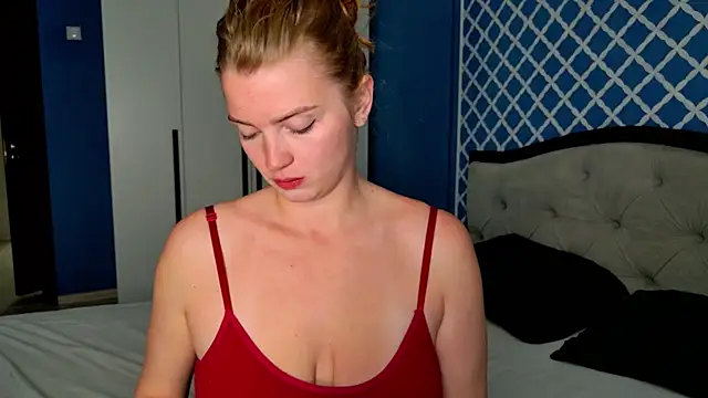 Snapshot of Busty_Redhead chatting on 06.07.26 Busty Redhead online show from 06.07.26
