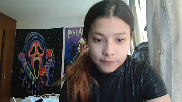 Snapshot of 3littleschoolteens chatting on 04.19.26 3littleschoolteens online show from 04.19.26