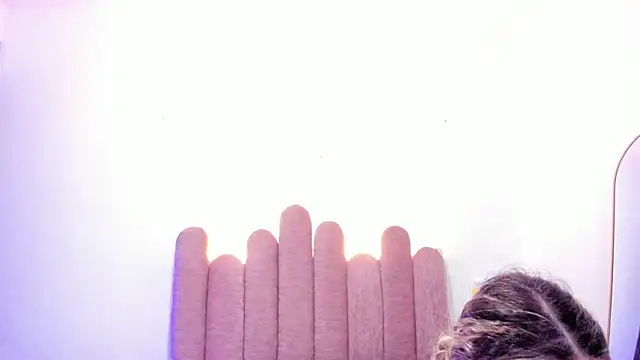 Snapshot of ISABELLASSMITH chatting on 01.21.25 ISABELLASSMITH online show from 01.21.25