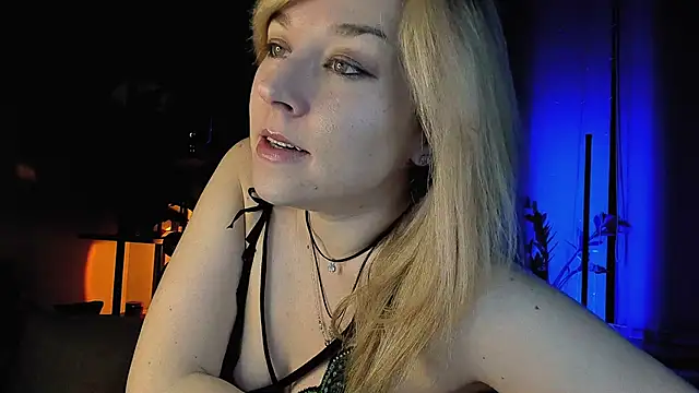 Snapshot of 5_in_one chatting on 02.21.25 5 in one online show from 02.21.25