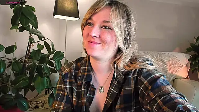 5 in one online show from 05.25.26