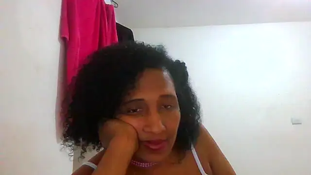 Aishamara online show from 03.03.25