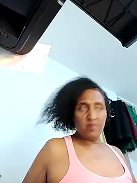 Aishamara online show from 04.15.26