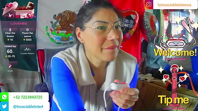 LaInsaciableIntensa online show from 02.15.25