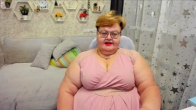 Snapshot of _big_love_ chatting on 11.15.25 big love online show from 11.15.25