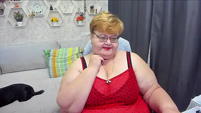 Snapshot of _big_love_ chatting on 11.27.25 big love online show from 11.27.25