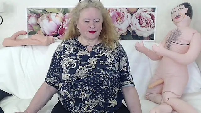 FlaviaSquirts online show from 03.21.26