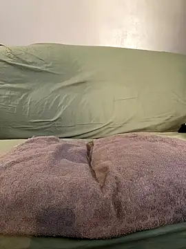 BruceIsHorny  online show from 10.08.25