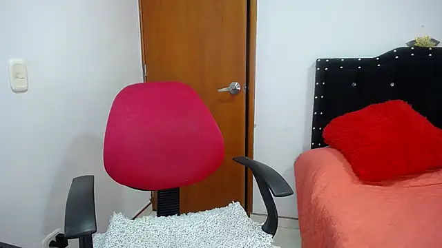 Ursulawhite69 online show from 01.14.25