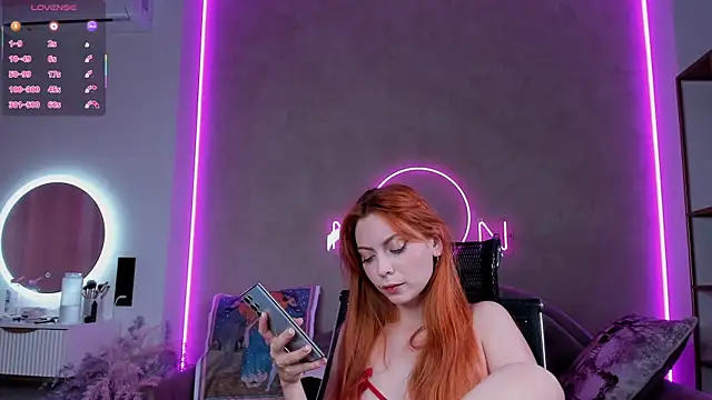 lika lil online show from 09.30.25