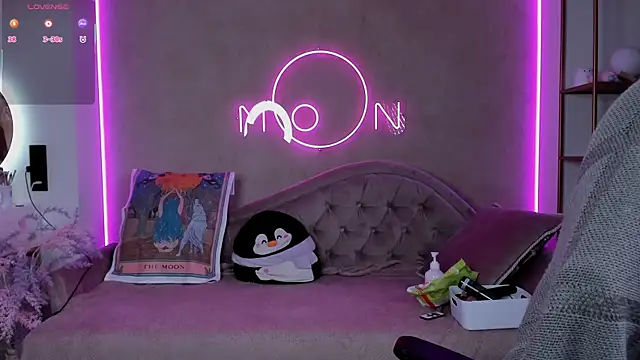 lika lil online show from 10.04.25