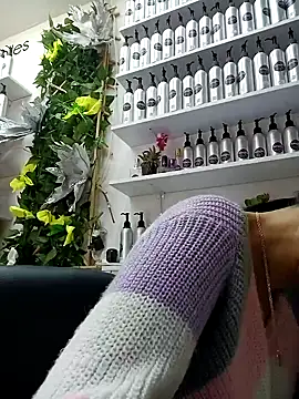 LunaZambrano online show from 01.14.25