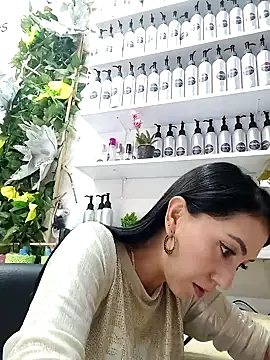 LunaZambrano online show from 01.24.25