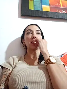 LunaZambrano online show from 01.28.25