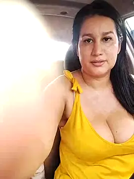 keilymadam online show from 12.19.24