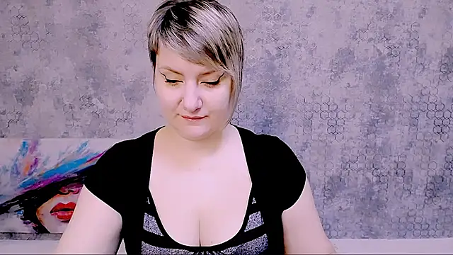 Djullia online show from 01.28.25