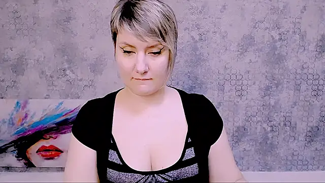 Djullia online show from 01.28.25