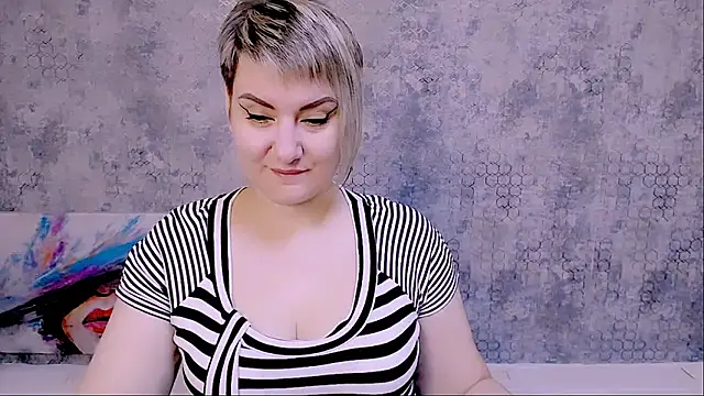 Djullia online show from 10.09.25