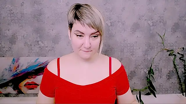 Snapshot of Djullia chatting on 01.17.26 Djullia online show from 01.17.26