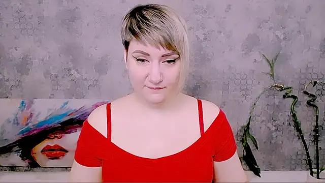 Snapshot of Djullia chatting on 03.02.26 Djullia online show from 03.02.26