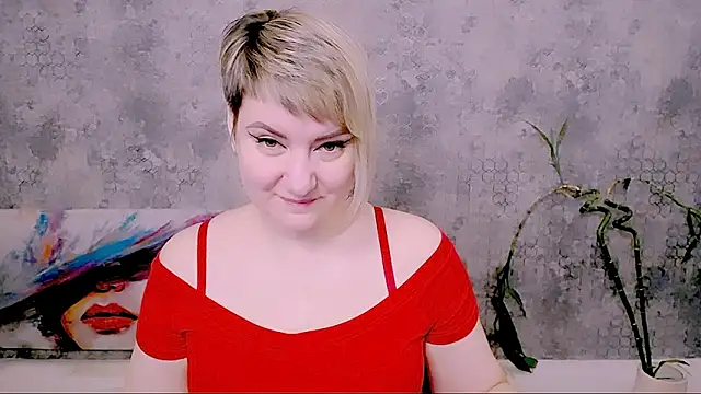 Snapshot of Djullia chatting on 03.27.26 Djullia online show from 03.27.26