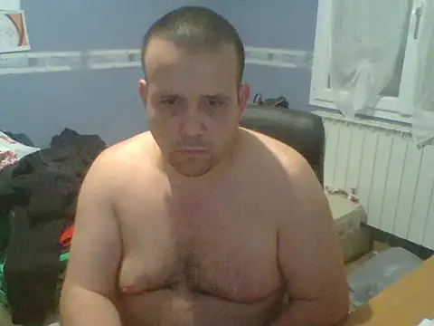 manubm03 online show from 12.14.25