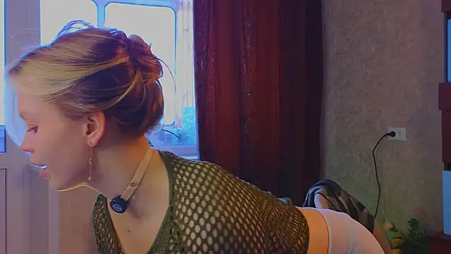 Snapshot of sinteas chatting on 02.05.26 sinteas online show from 02.05.26