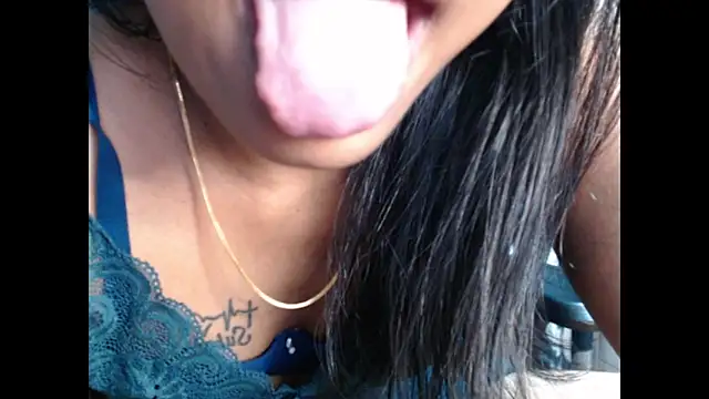 Snapshot of CuteRhea69 chatting on 02.06.25 CuteRhea69 online show from 02.06.25