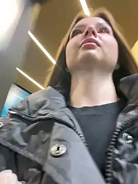 KrisMagnoly online show from 11.16.25