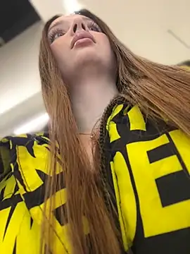 Snapshot of KrisMagnoly chatting on 03.03.26 KrisMagnoly online show from 03.03.26