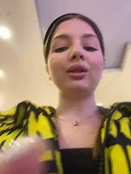 KrisMagnoly online show from 03.04.26