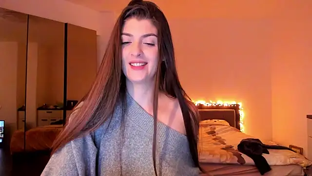 Fountainsquirtalexandra online show from 10.24.25